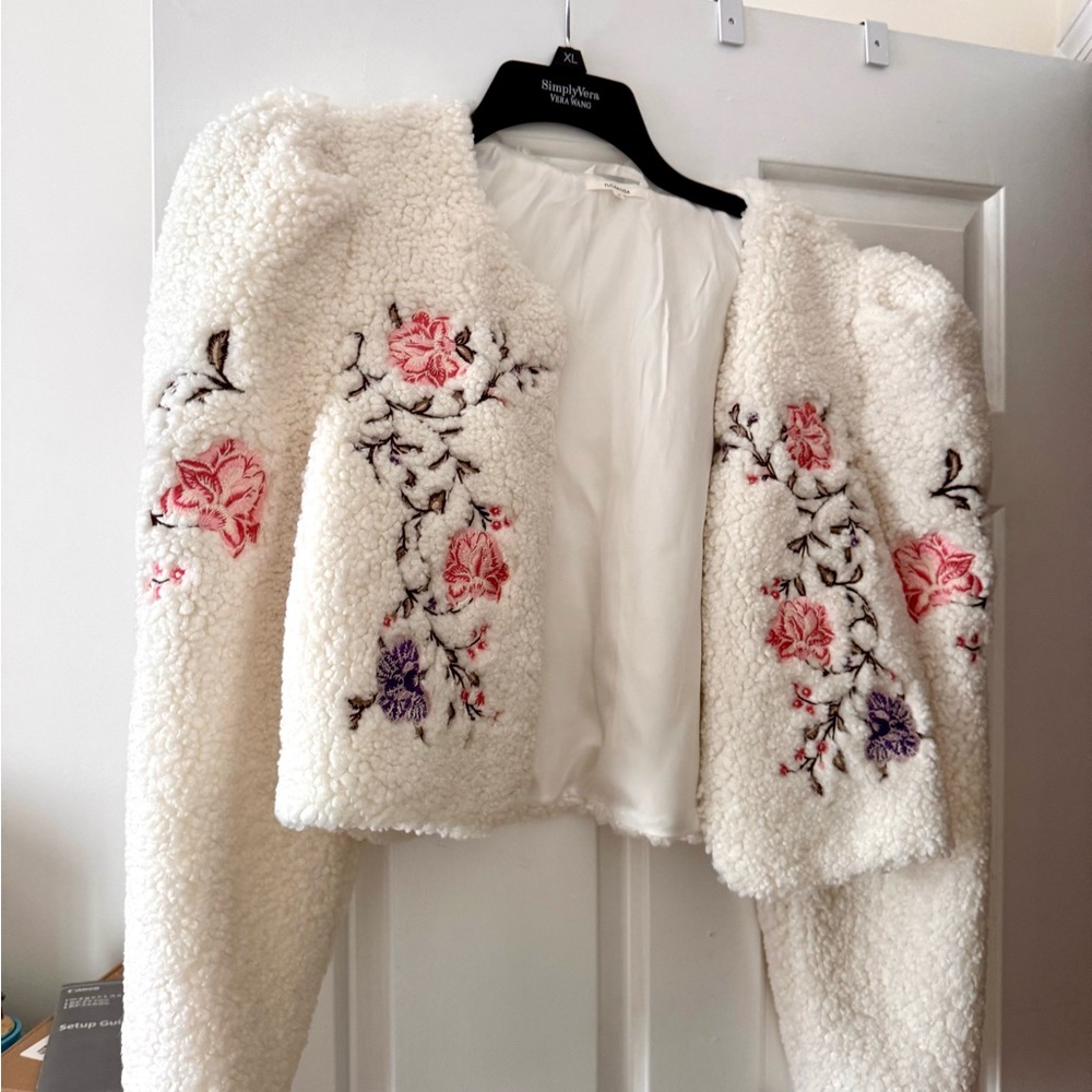 Tularosa Floral Embroidered Cream Jacket